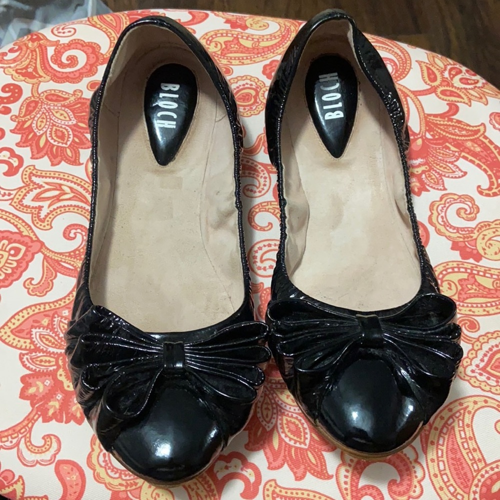 BLOCH Classica Ballet Flats •EU 39 Twist Front